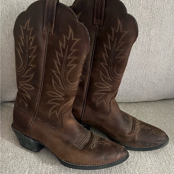 Ariat Shoes - Ariat Classic Tan Leather Boots Women